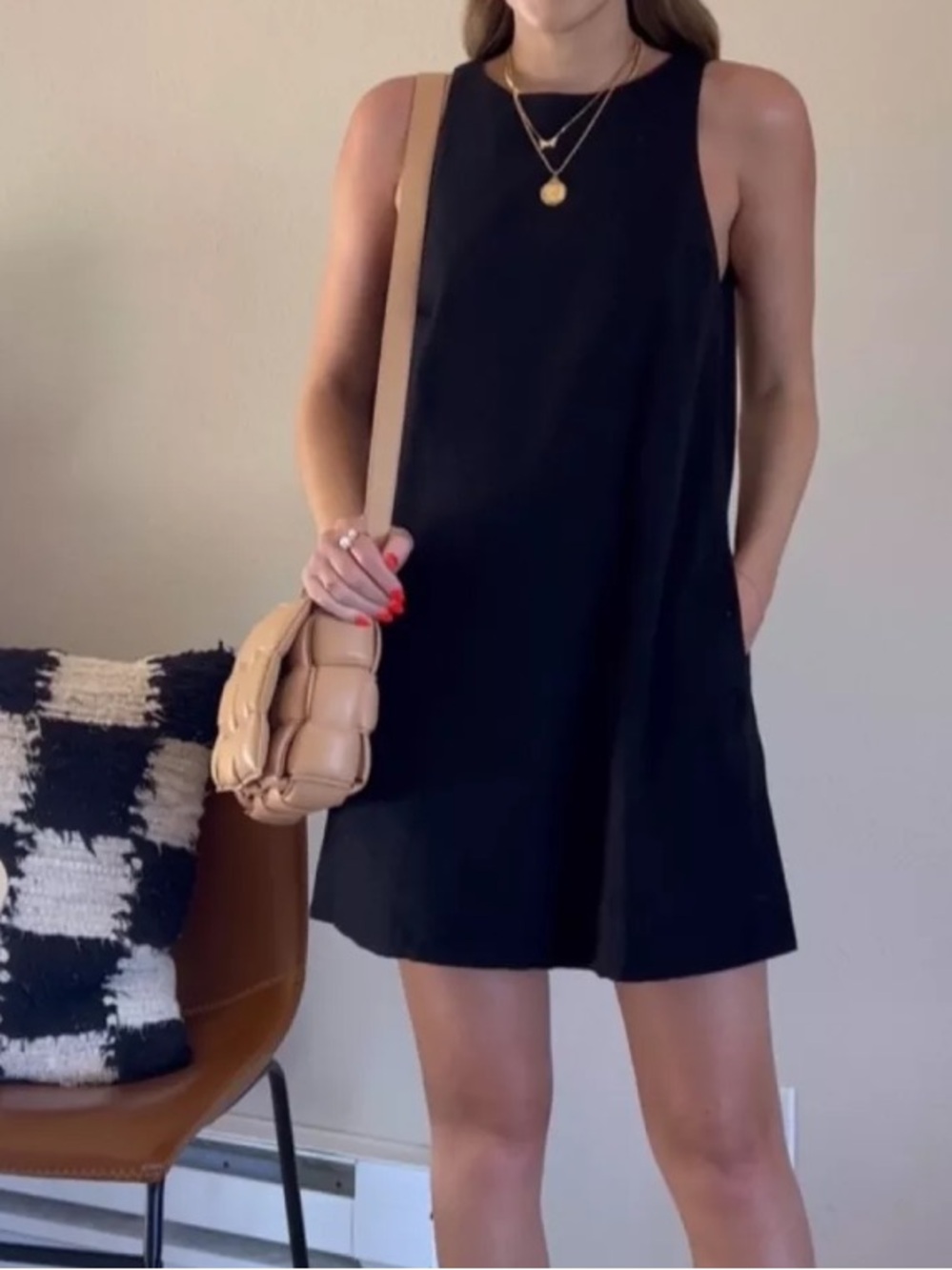 Abercrombie & Fitch Black Sleeveless Mini Shift Dress